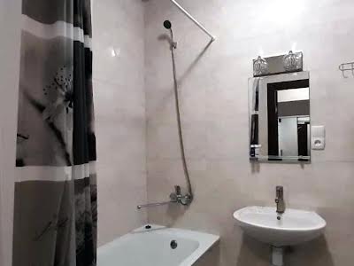 квартира за адресою Софії Русової вул., 7а