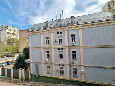 квартира за адресою Богдана Хмельницького вул., 50