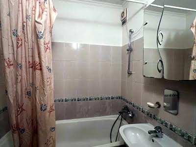 квартира за адресою Симиренка вул., 34-А