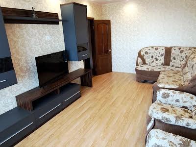 квартира за адресою Калинова вул., 86