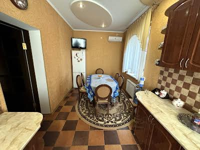 дом по адресу Молодіжна