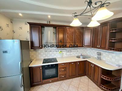квартира за адресою Степана Рудницького вул. (Академіка Вільямса), 5