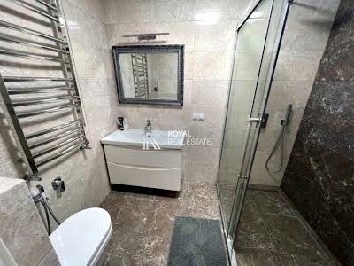 квартира за адресою Драгоманова вул., 1