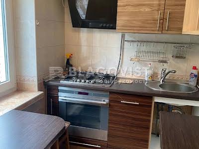 квартира за адресою Білоруська вул., 13