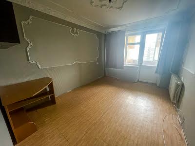 квартира за адресою Слави бульв., 12