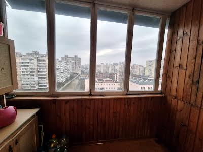 квартира за адресою Ревуцького вул., 29б