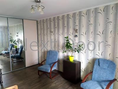 квартира за адресою Озерна вул., 12