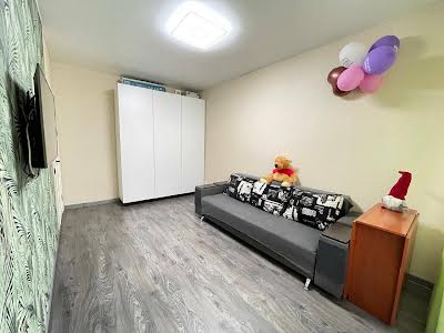 квартира за адресою Українського Відродження вул. (Станіславського), 5