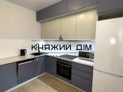 квартира по адресу Ревуцкого ул., 40-Б