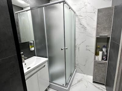квартира за адресою Героїв просп., 23