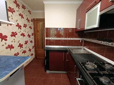 квартира по адресу Генерала Петрова ул., 48