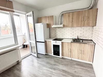 квартира за адресою Стеценка вул., 75-К