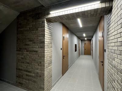 квартира за адресою Миру вул., 7