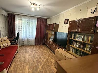 квартира за адресою Мукаша Салакунова вул., 17