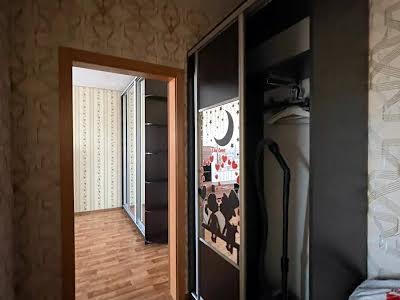 квартира за адресою Урлівська вул., 20
