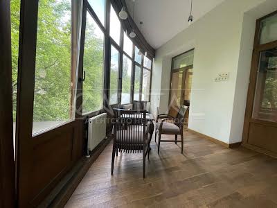 квартира за адресою Антоновича вул. (Горького), 14б