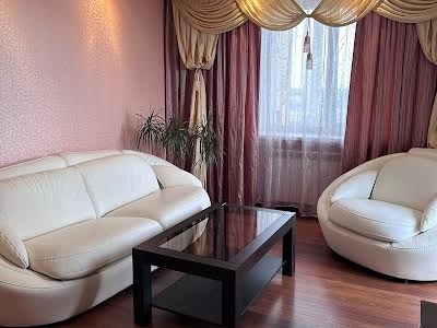 квартира по адресу Калиновая ул., 81