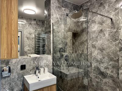квартира за адресою Генерала Грекова вул., 4