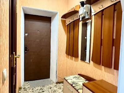 квартира по адресу Набережно-Крещатицкая ул., 35