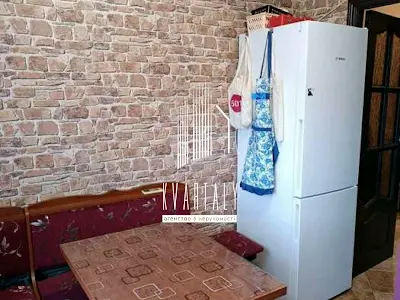 квартира за адресою Академіка Глушкова просп., 45