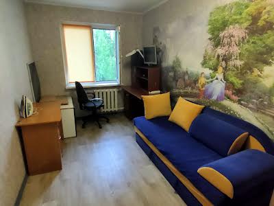 квартира за адресою Академіка Філатова вул., 62