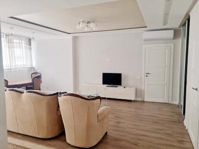 квартира за адресою Нивська вул., 4Г