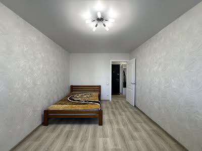 квартира по адресу Героев Днепра ул., 38-Д