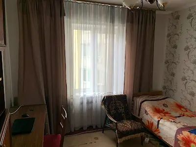 комната по адресу Драгоманова ул., 23