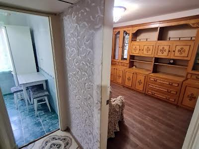 квартира по адресу Строителей ул., 18 В