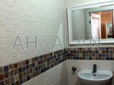 квартира по адресу Ревуцкого ул., 40г