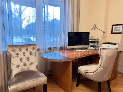 квартира по адресу Старонаводницкая ул., 13-А