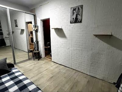 квартира за адресою Дмитрівська вул., 29