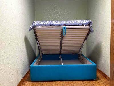 квартира за адресою Миколи Міхновського бульв. (Дружби Народів), 8