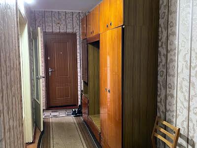 кімната за адресою Євгена Коновальця вул., 7