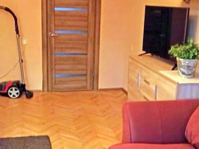 квартира за адресою Раїси Окіпної вул., 7