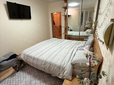 квартира за адресою Набережна Перемоги вул., 136-А