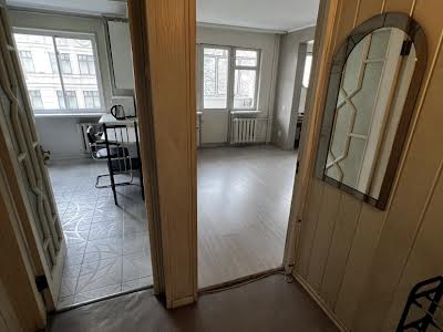 квартира по адресу Леси Украинки бульв., 15-А