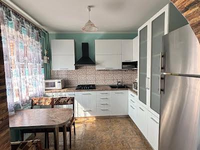 квартира по адресу Богдана Хмельницкого просп. (Героев Сталинграда), 108