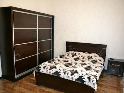 квартира за адресою Європейська вул. (Карла Маркса), 8