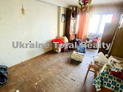 квартира за адресою Мілютенка вул., 18
