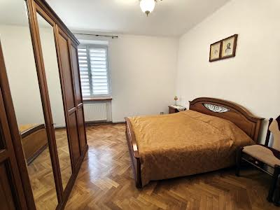 квартира за адресою Личаківська вул. (), 33