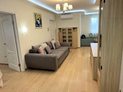 квартира за адресою Патріарха Мстислава Скрипника вул., 48-А