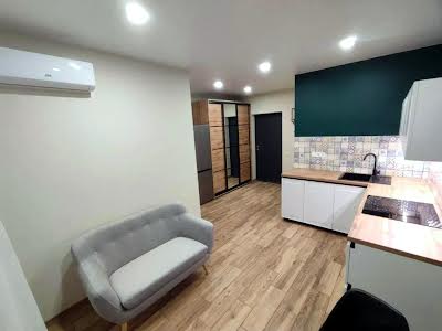 квартира за адресою Кадетський Гай вул., 12