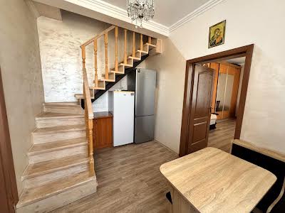 квартира за адресою котляревського, 20
