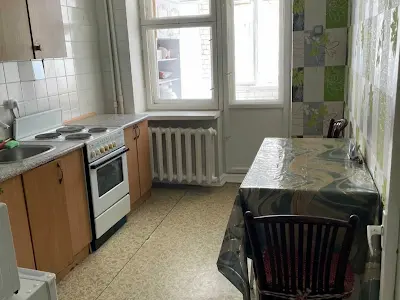 квартира за адресою Сортувальна вул., 4