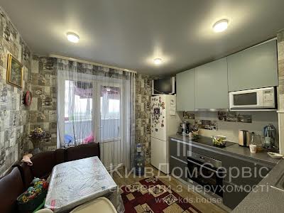 квартира за адресою Москаленка, 53