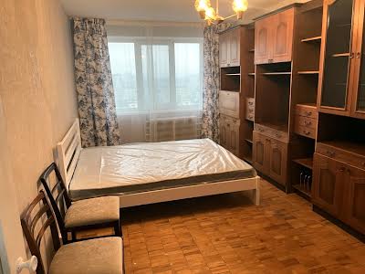 квартира за адресою Ореста Левицького вул. (Академіка Курчатова), 21