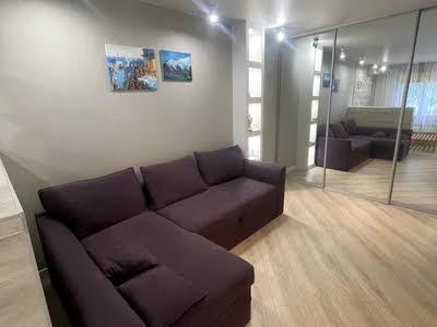 квартира за адресою Миколи Бажана просп., 5-Е