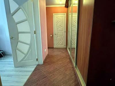 квартира за адресою Кленова вул., 2а