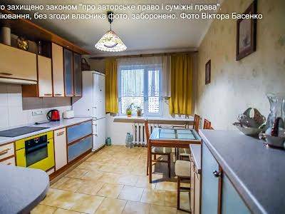 квартира за адресою Бориса Гмирі вул., 9В